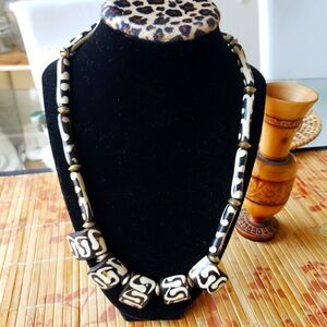 80's Style Vintage African Long Necklace
